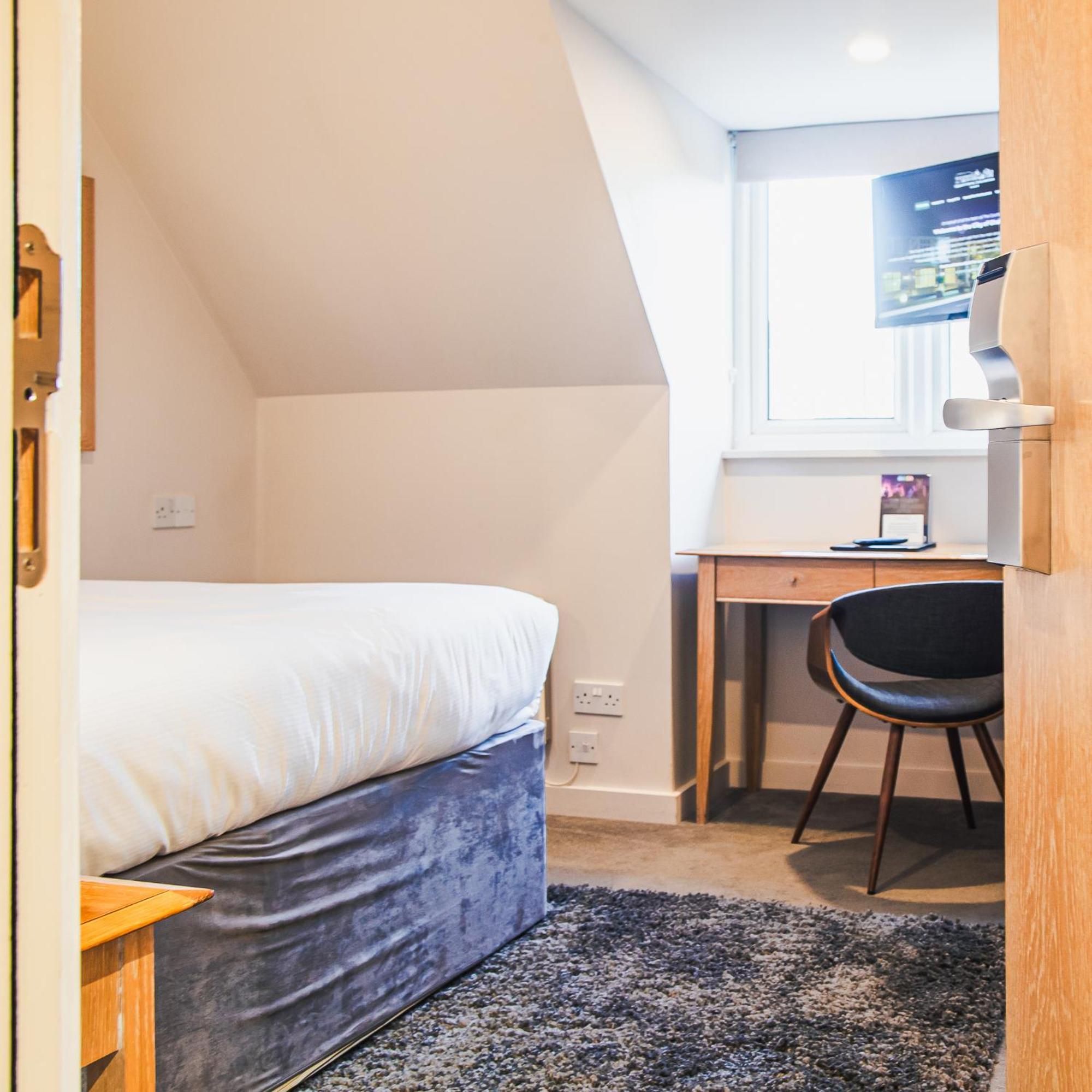 County Hotel Chelmsford Bagian luar foto