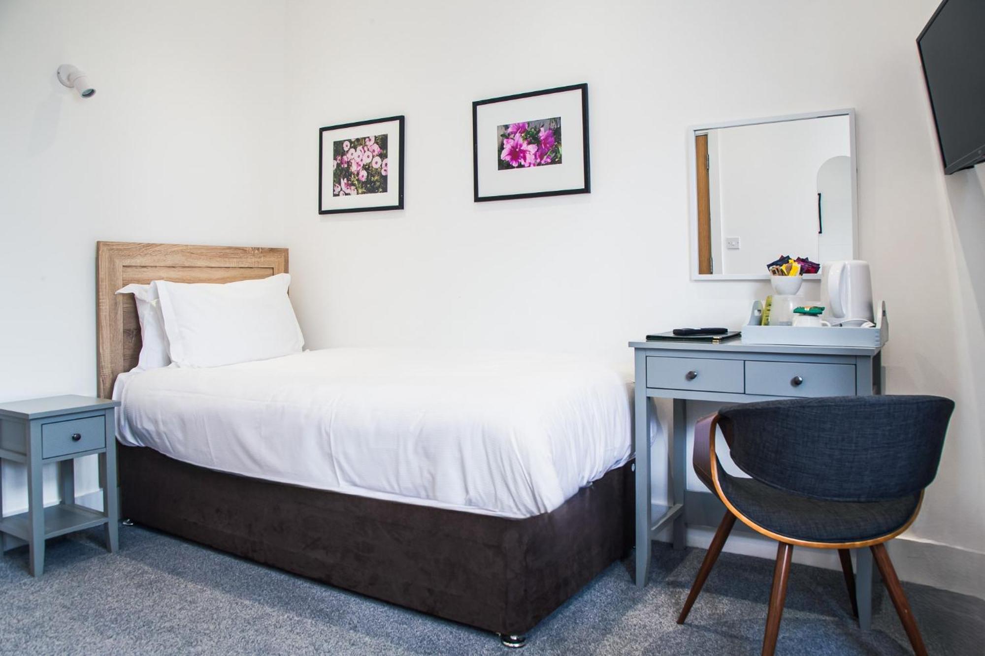 County Hotel Chelmsford Bagian luar foto