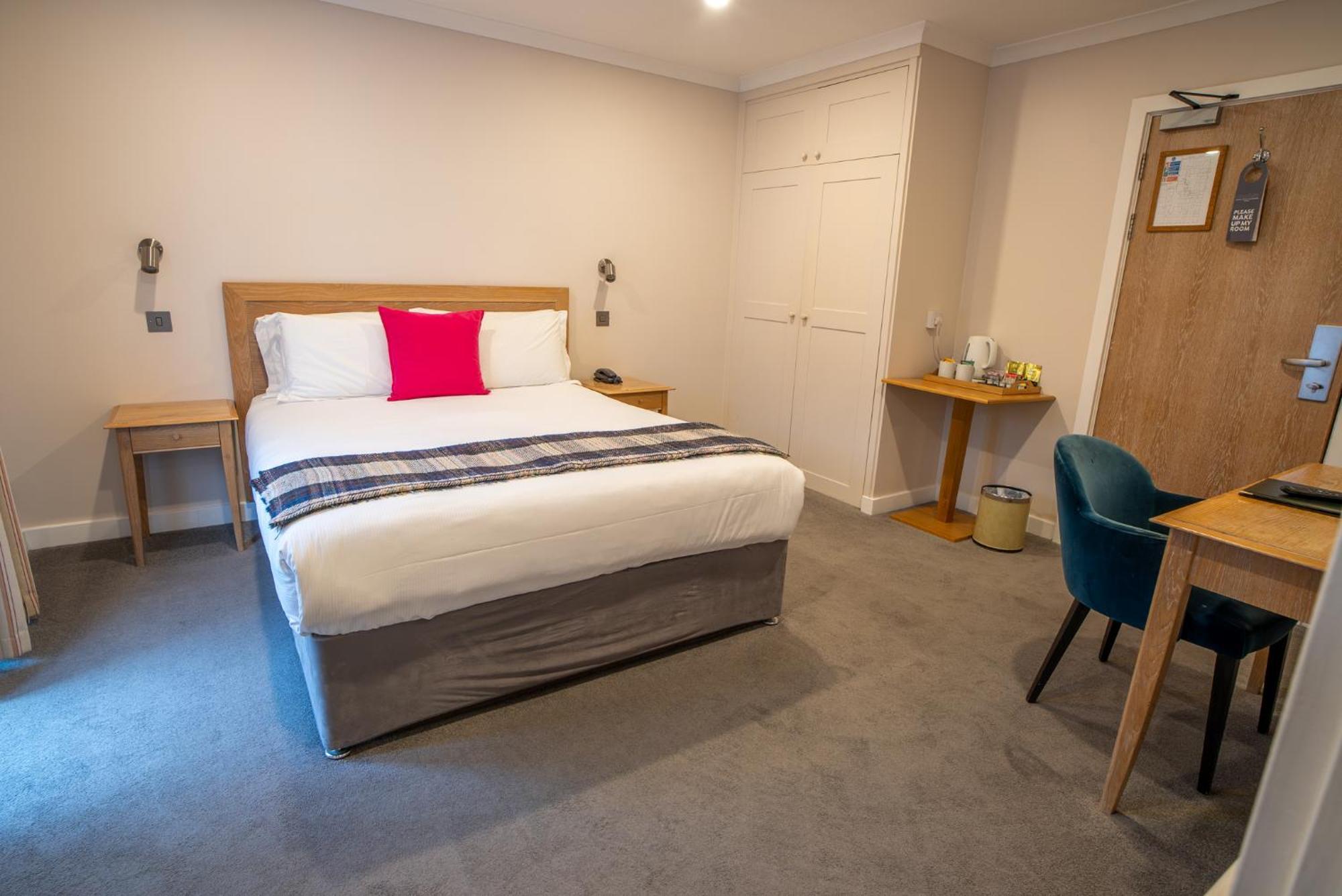 County Hotel Chelmsford Bagian luar foto