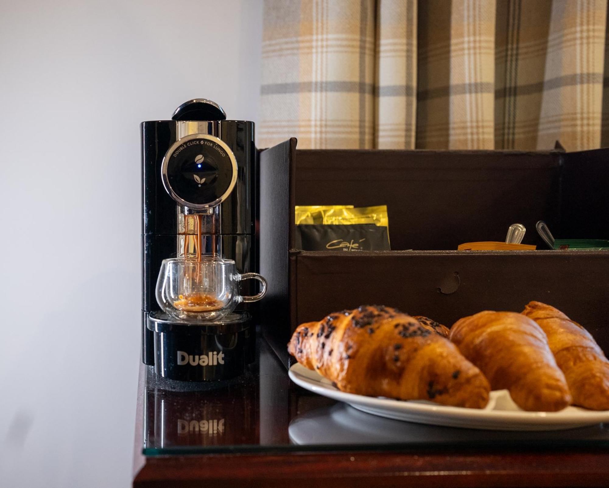 County Hotel Chelmsford Bagian luar foto