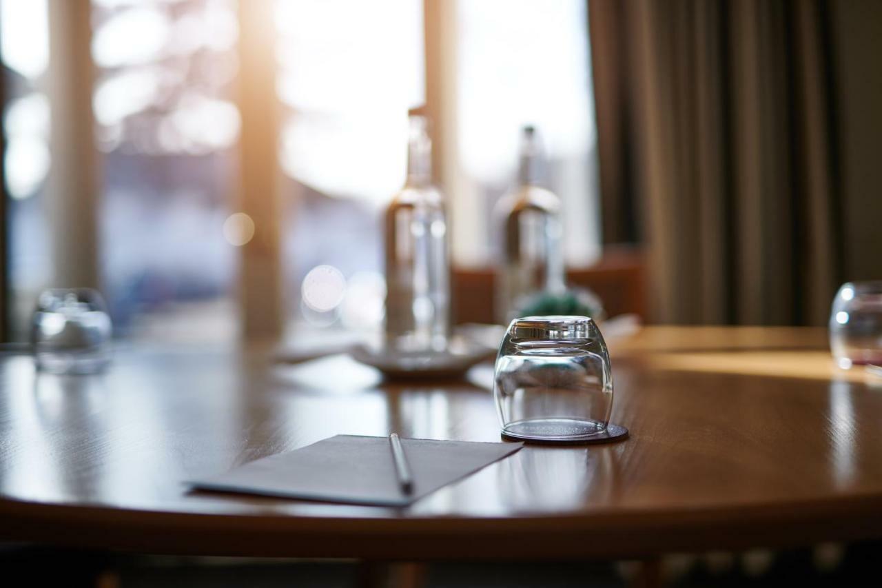 County Hotel Chelmsford Bagian luar foto